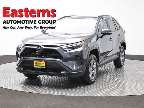 Used 2023 Toyota RAV4 LE AWD/4WD image 1