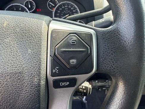 Used 2015 Toyota Tundra SR5 AWD/4WD image 30