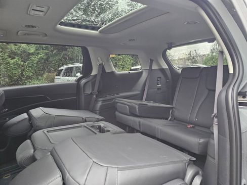 New 2026 Kia Carnival SX Prestige image 23