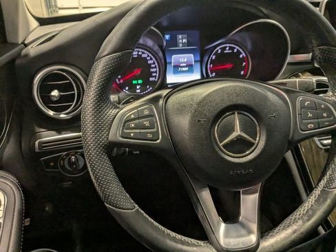 Used 2017 Mercedes-Benz C 300 4MATIC Sedan image 27