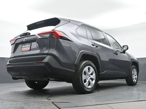 Certified 2025 Toyota RAV4 LE AWD/4WD image 32