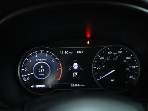 Used 2019 Nissan Kicks SR FWD image 24