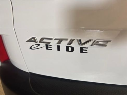 Used 2024 Ford Escape Active AWD/4WD image 28