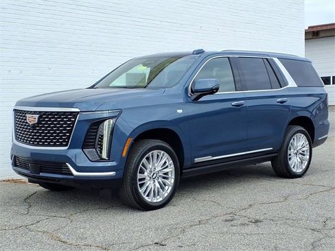 New 2026 Cadillac Escalade Luxury image 1