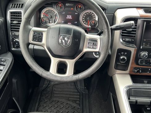 Used 2017 RAM 3500 Laramie image 15