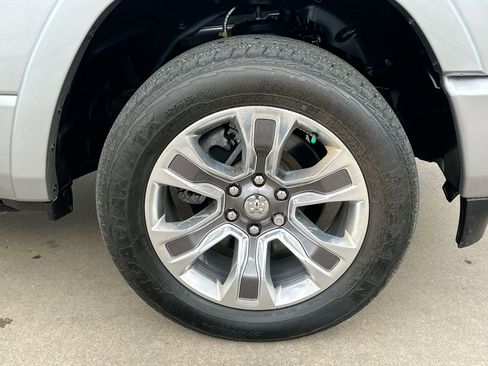 Used 2023 RAM 1500 Limited image 10
