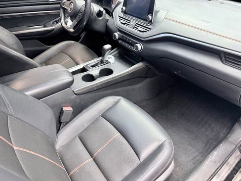Used 2019 Nissan Altima 2.5 SR image 11
