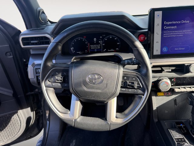 Used 2025 Toyota 4Runner TRD Off-Road Premium AWD/4WD image 13