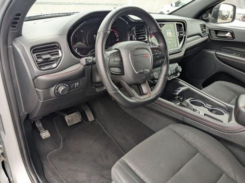 Used 2025 Dodge Durango GT AWD/4WD image 10