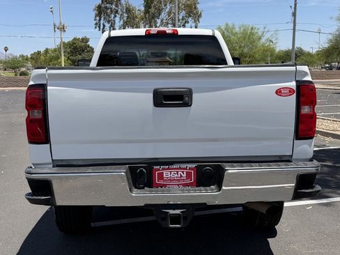 Used 2019 Chevrolet Silverado 2500 W/T w/ WT Convenience Package RWD image 4