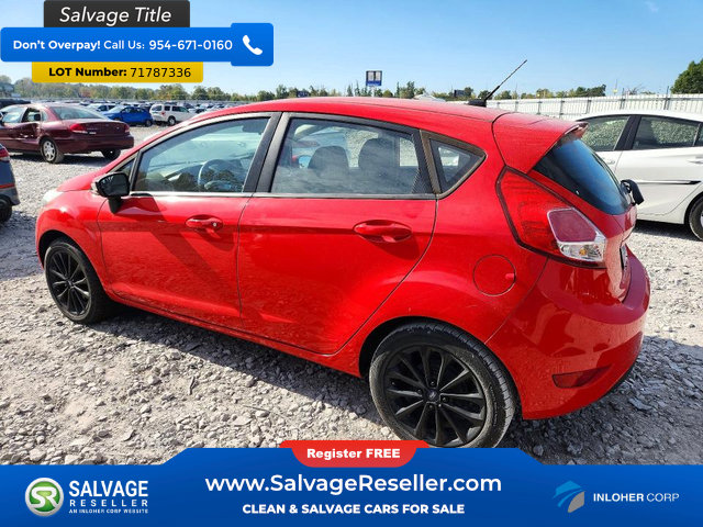 Used 2014 Ford Fiesta SE w/ Equipment Group 201A FWD image 3