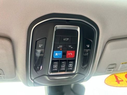 Used 2024 Jeep Grand Cherokee Limited 4xe AWD/4WD image 38