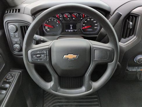 Used 2026 Chevrolet Silverado 1500 Custom w/ LPO, Dark Essentials Package AWD/4WD image 14