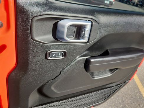 Used 2020 Jeep Gladiator Sport w/ Quick Order Package 23S image 15