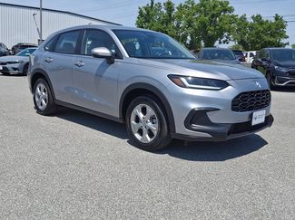 Used 2025 Honda HR-V LX video 1