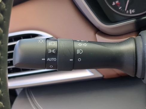 Certified 2024 Subaru Outback Touring AWD/4WD image 28