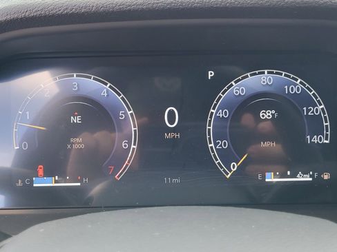 New 2026 Jeep Grand Cherokee Laredo image 15