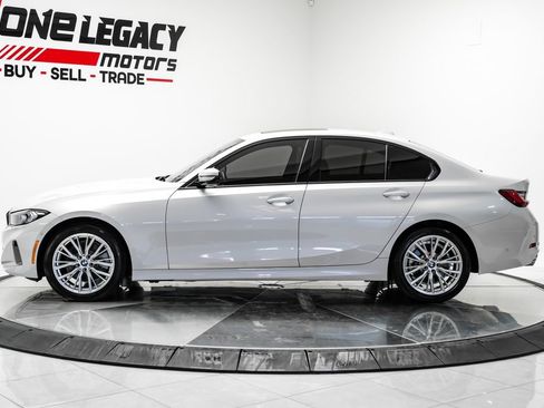 Used 2023 BMW 330i Sedan w/ Premium Package RWD image 13