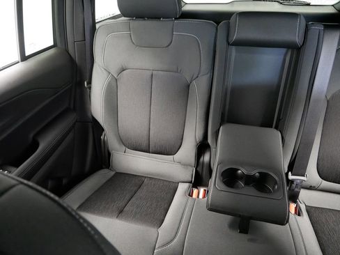 New 2025 Jeep Grand Cherokee Laredo w/ Luxury Tech Group I image 21