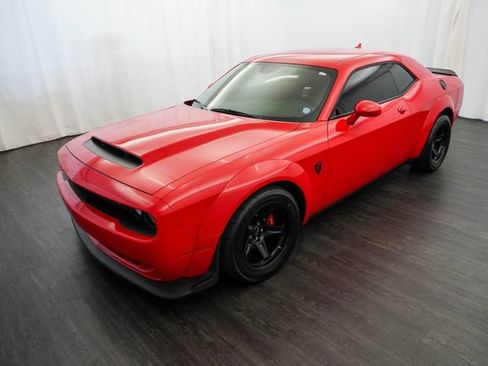 Used 2018 Dodge Challenger SRT Demon RWD image 3