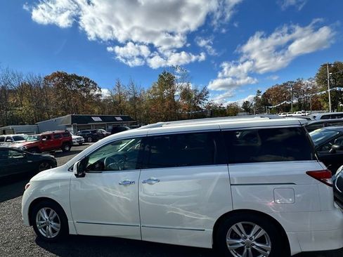 Used 2015 Nissan Quest SL image 11