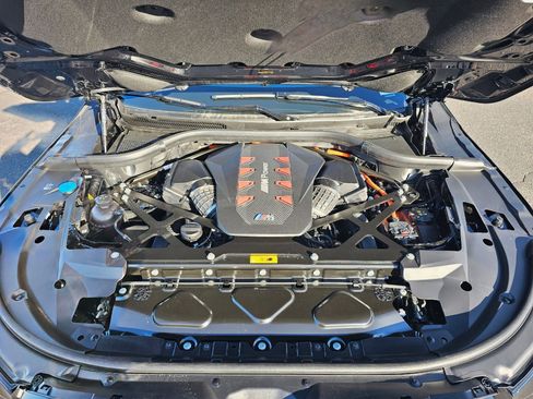 New 2026 BMW XM Label Red image 9