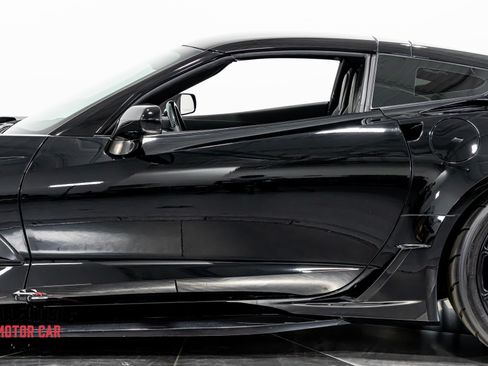 Used 2017 Chevrolet Corvette Grand Sport RWD image 38