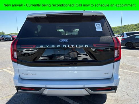 Used 2025 Ford Expedition Max Platinum AWD/4WD image 4