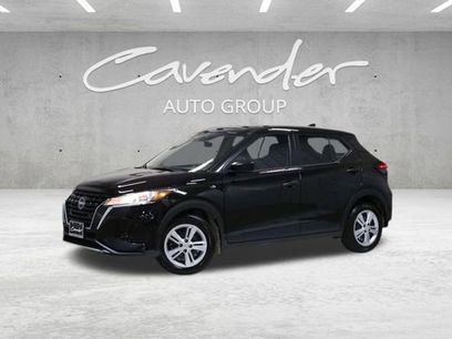 Certified 2025 Nissan Kicks Play S