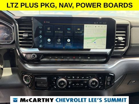 Used 2024 Chevrolet Silverado 1500 LTZ AWD/4WD image 7