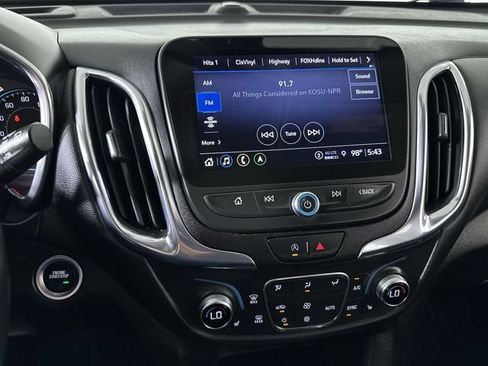 Used 2023 Chevrolet Equinox LT AWD/4WD image 13