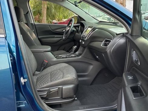 Used 2019 Chevrolet Equinox LT FWD image 7