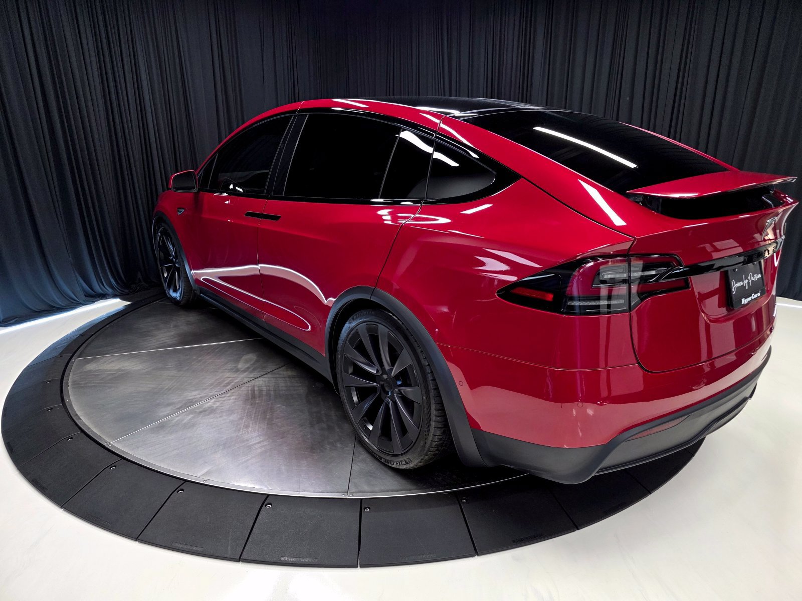 Used 2023 Tesla Model X AWD/4WD image 12