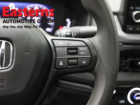 Used 2025 Honda Accord SE image 16