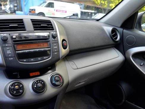 Used 2007 Toyota RAV4 4WD image 18