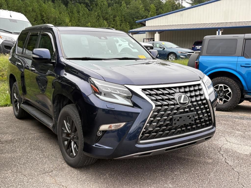 Used 2021 Lexus GX 460 Premium w/ Premium Package AWD/4WD image 3