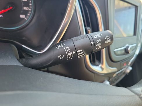 Used 2021 Chevrolet Equinox LT AWD/4WD image 26