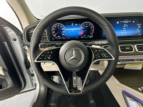 New 2026 Mercedes-Benz GLE 450 4MATIC image 11