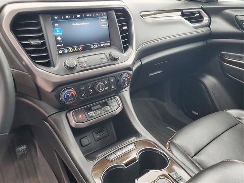 Used 2023 GMC Acadia AT4 w/ Technology Package image 20