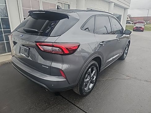 Used 2023 Ford Escape ST-Line w/ Tech Pack #1 image 4