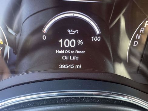 Used 2021 Jeep Grand Cherokee Limited image 26