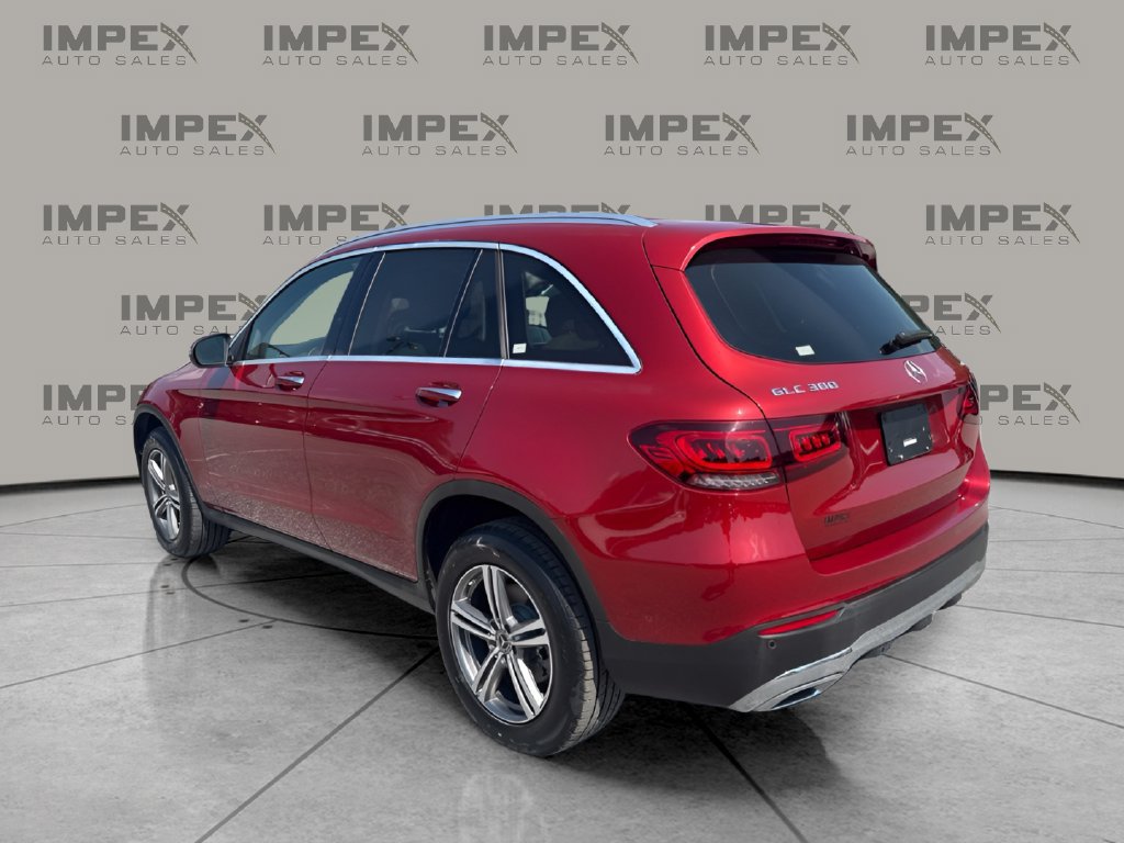 Used 2020 Mercedes-Benz GLC 300 4MATIC image 3