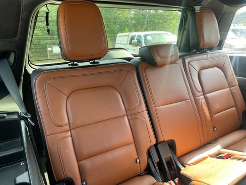 Used 2018 Lincoln Navigator Reserve w/ Technology Package AWD/4WD image 83