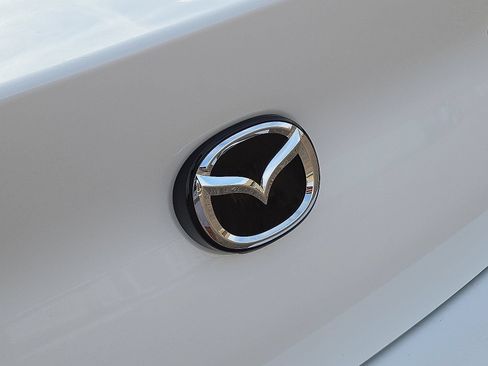 New 2026 MAZDA MAZDA3 2.5 S Sedan w/ Preferred Pkg FWD image 12