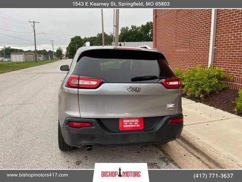 Used 2014 Jeep Cherokee Latitude FWD image 4