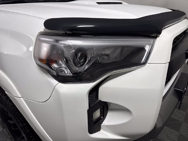 Used 2022 Toyota 4Runner TRD Off-Road Premium w/ TRD Black Wheel Package (TMS) AWD/4WD image 12