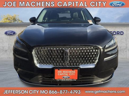 Used 2022 Lincoln Corsair AWD w/ Premium Package image 8