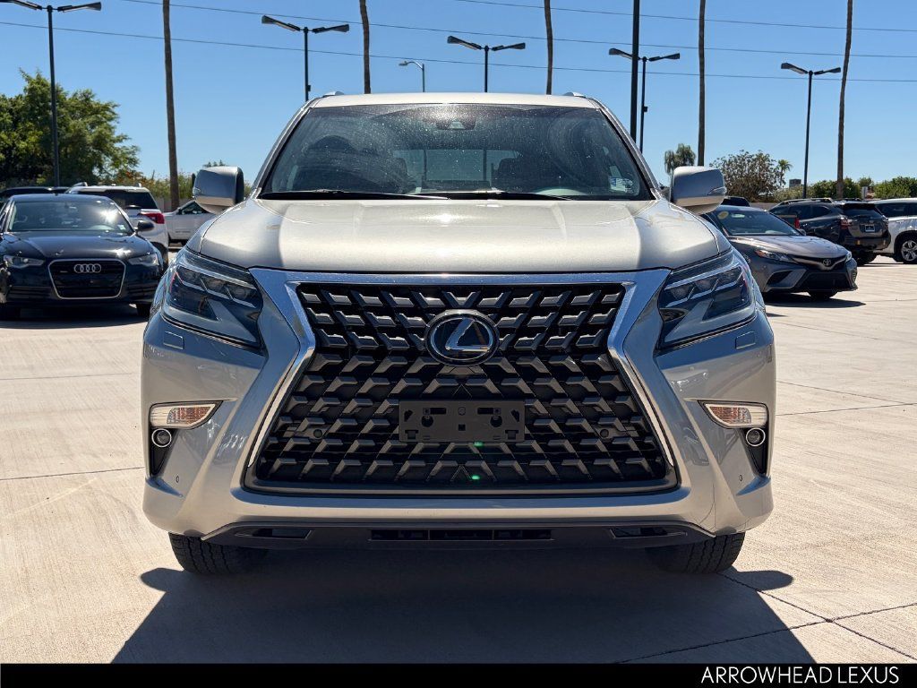 Used 2022 Lexus GX 460 Premium w/ Premium Package AWD/4WD image 5