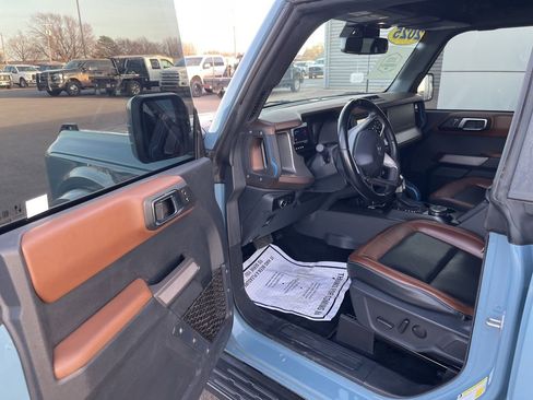 Used 2023 Ford Bronco Outer Banks image 12