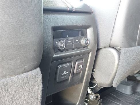 Used 2023 Chevrolet Traverse RS w/ LPO, Floor Liner Package AWD/4WD image 28